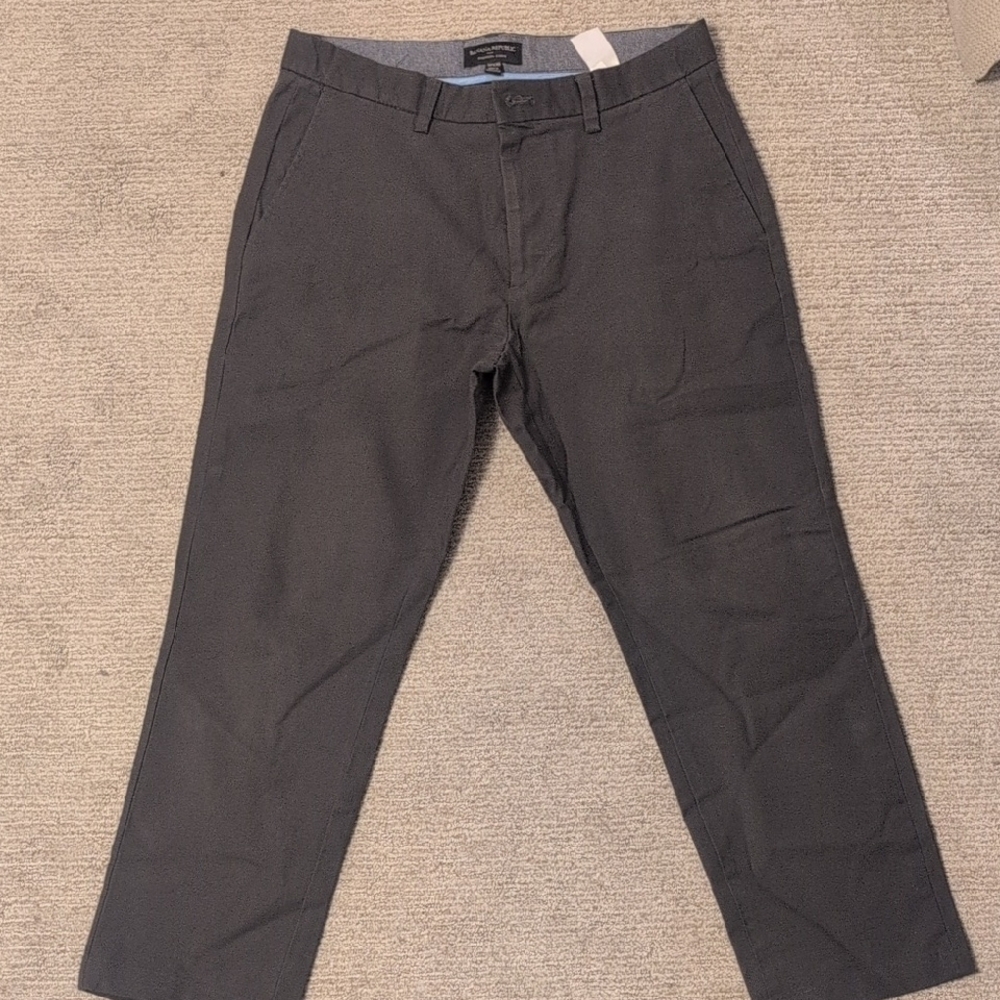 Men's Grayish Brown Pants